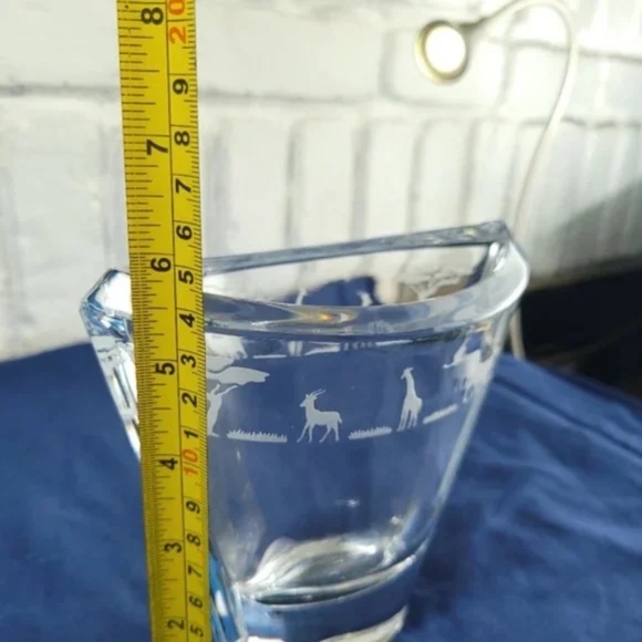 Mikasa Safari Etched Pocket Vase - Picture 8 of 9